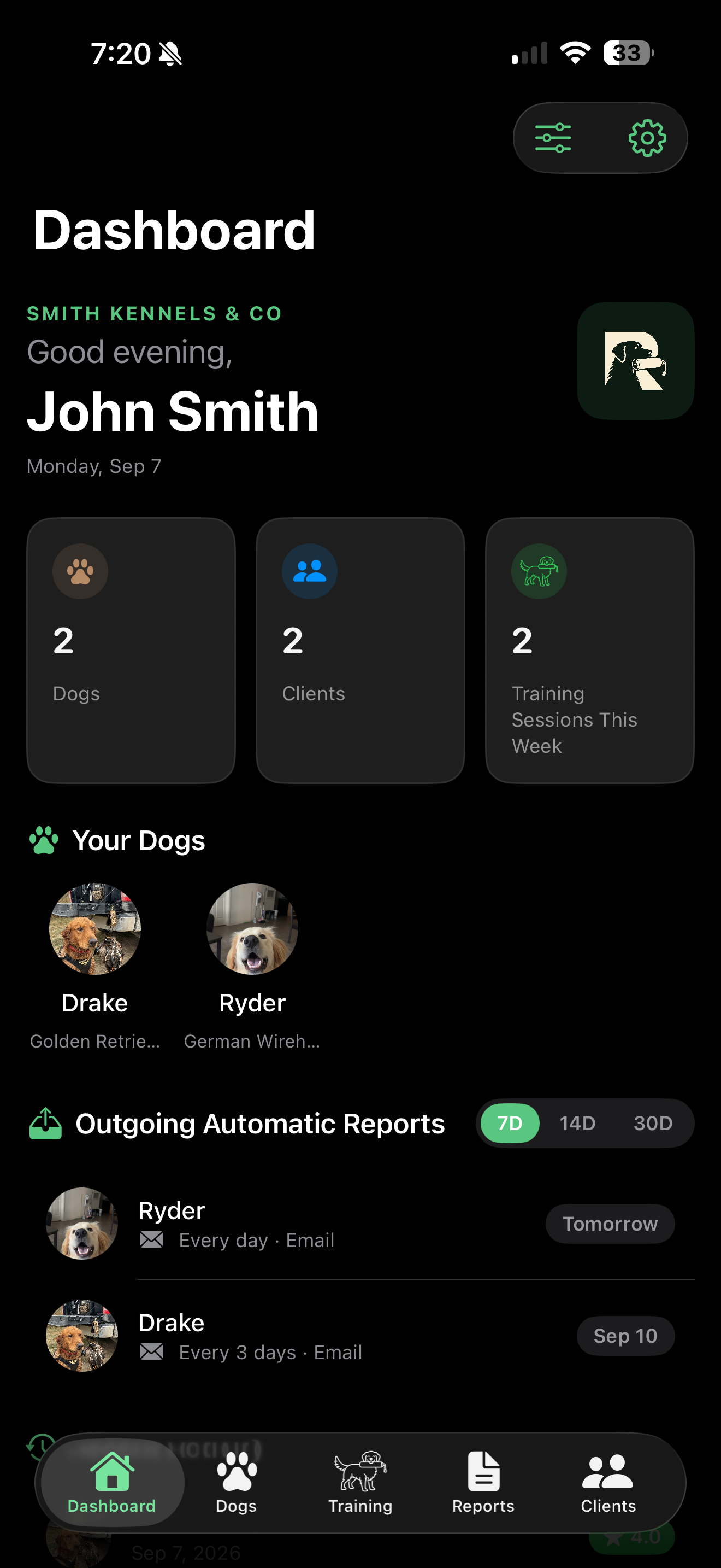Retriever Ops dashboard showing dogs, clients, this week's training sessions, and upcoming automatic reports